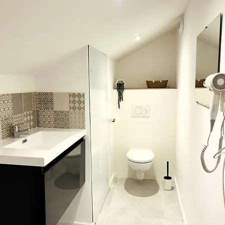 Loft Mehari - Le Meridien #parking #lave-linge #clim #netflix Appartement Charbonnières-les-Bains